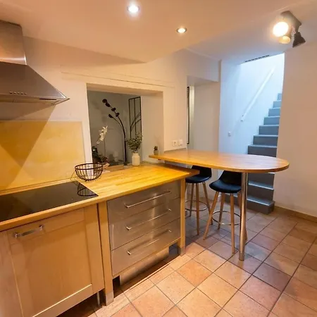 Duplex Sublime Et Lumineux Au Centre 10 Minutes De Paris Parking Privee Souterrain Apartment